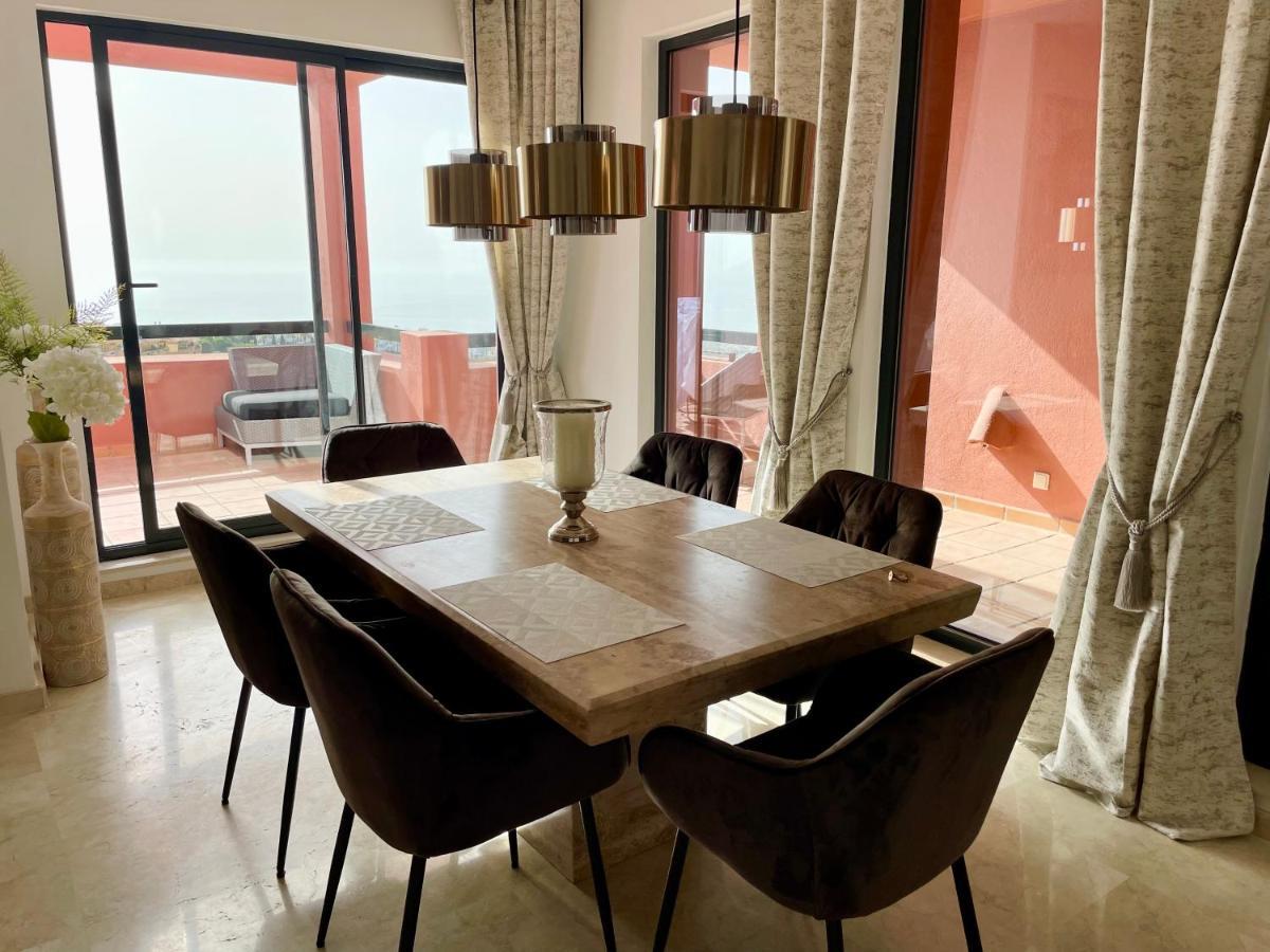 Calahonda Luxury Apartment With A Stunning Sea View Mijas Ngoại thất bức ảnh
