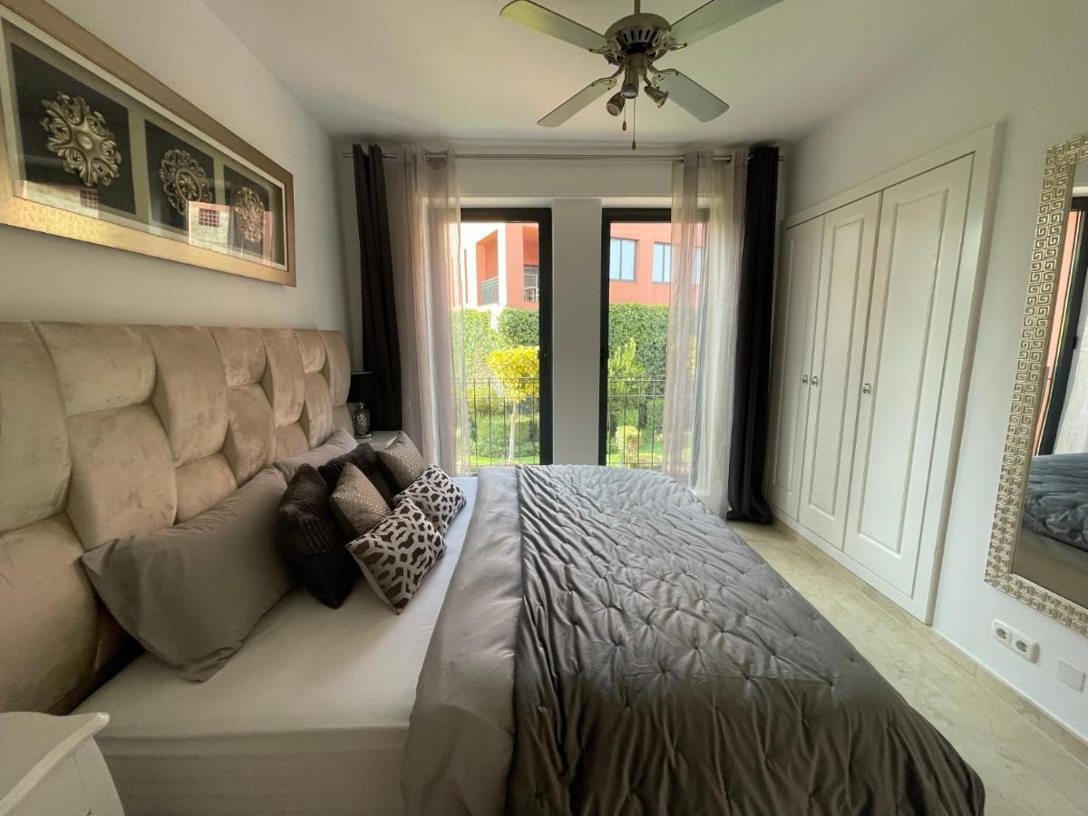 Calahonda Luxury Apartment With A Stunning Sea View Mijas Ngoại thất bức ảnh