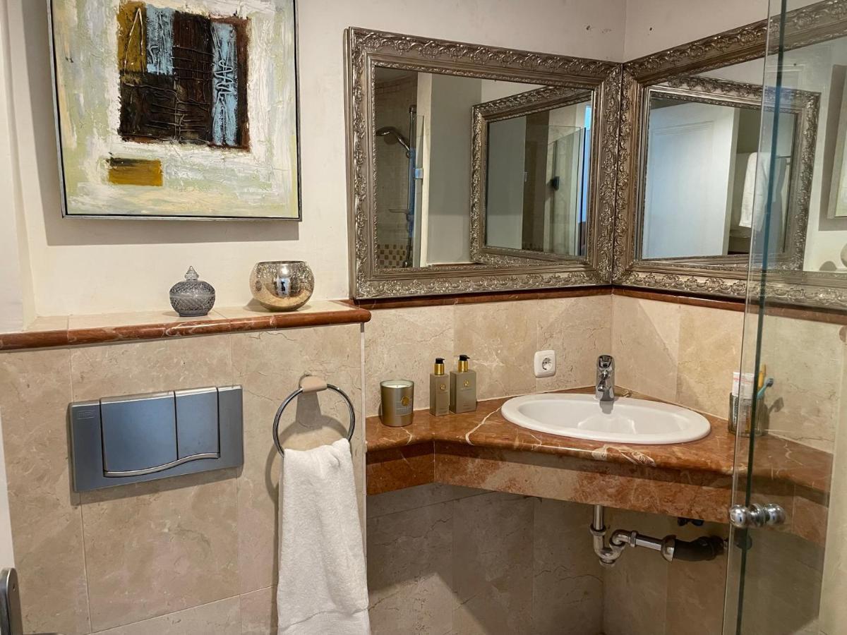 Calahonda Luxury Apartment With A Stunning Sea View Mijas Ngoại thất bức ảnh