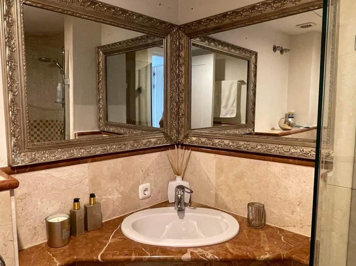 Calahonda Luxury Apartment With A Stunning Sea View Mijas Ngoại thất bức ảnh